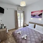 Firaxenia Hotel Fira (Santorini)