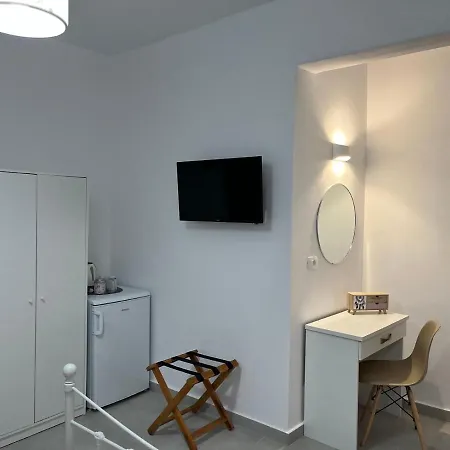 Firaxenia Hotel Fira (Santorini)