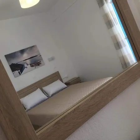 Firaxenia Hotel 2*